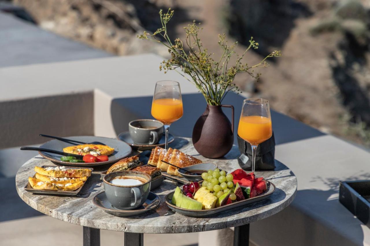 Nimbus Santorini Aparthotel Иа Екстериор снимка